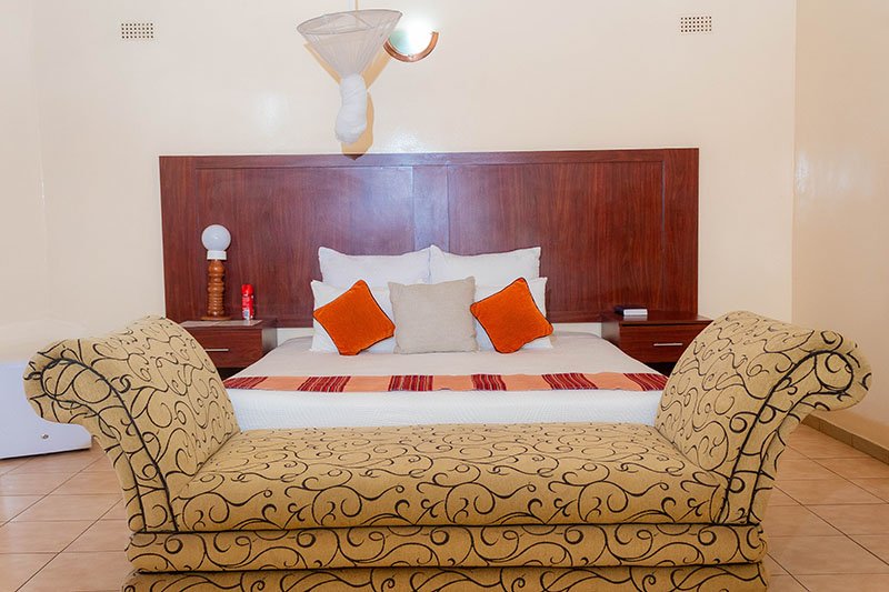 Deluxe Room - Image 13